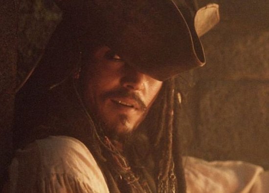 Karayip Korsanları: Ölü Adamın Sandığı - Pirates of the Caribbean: Dead Man's Chest Türkçe Film İncelemesi