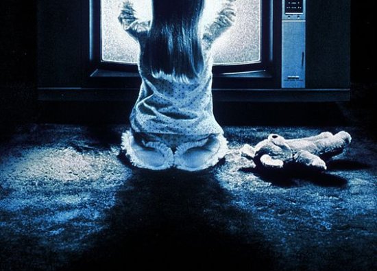 Poltergeist Nedir? Doğaüstü Fenomenin Kökeni ve Özellikleri