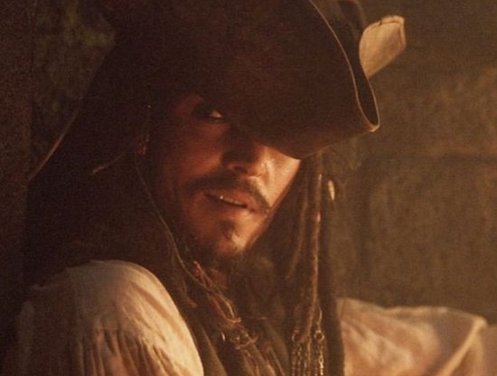 Karayip Korsanları: Ölü Adamın Sandığı - Pirates of the Caribbean: Dead Man's Chest Türkçe Film İncelemesi